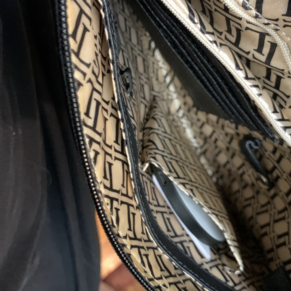 Tignanello black leather crossbody with phone charger and pockets galore . NWOT - Picture 3 of 10
